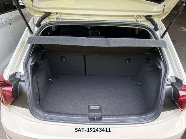 VolksWagen POLO 2022-06 8373832-7