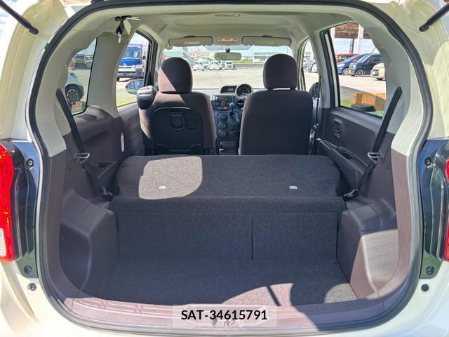 Toyota PORTE 2016-03 8373570-12