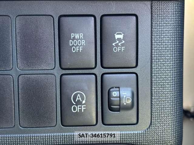 Toyota PORTE 2016-03 8373570-6
