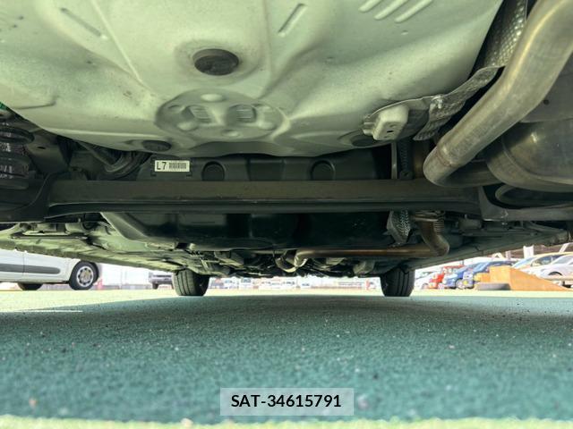 Toyota PORTE 2016-03 8373570-8