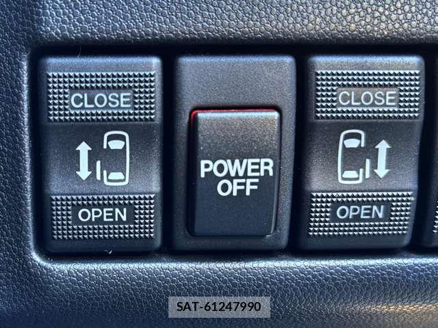 Mazda PREMACY 2010-07 8373235-6