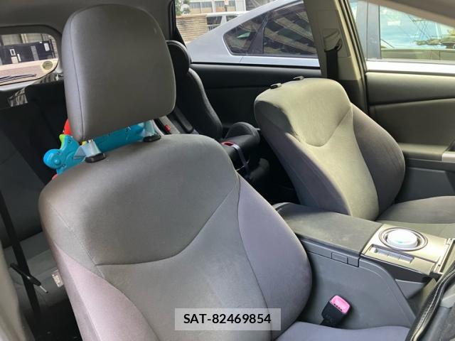 Toyota PRIUS ALPHA 2012-01 8372972-5