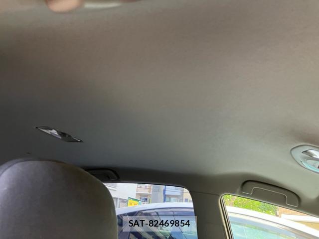 Toyota PRIUS ALPHA 2012-01 8372972-6