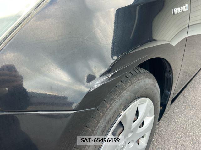 Toyota PRIUS ALPHA 2012-10 8372997-16