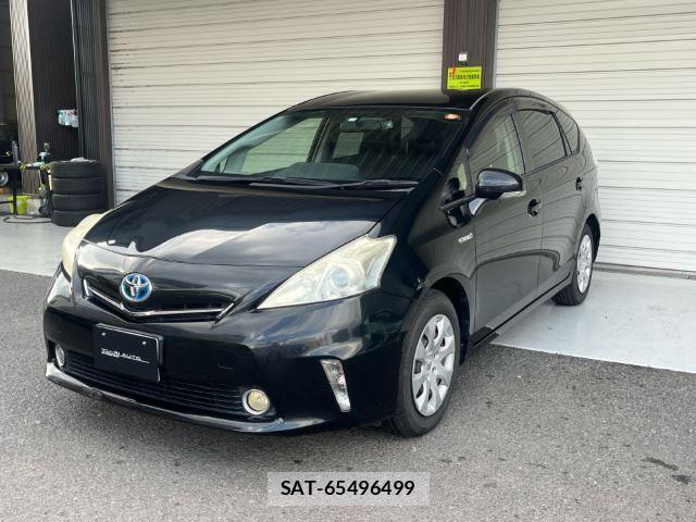 Toyota PRIUS ALPHA 2012-10 8372997-2