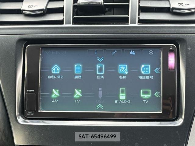 Toyota PRIUS ALPHA 2012-10 8372997-9
