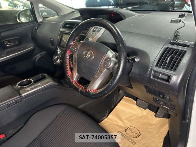 Toyota PRIUS ALPHA 2015-06 8373066-7