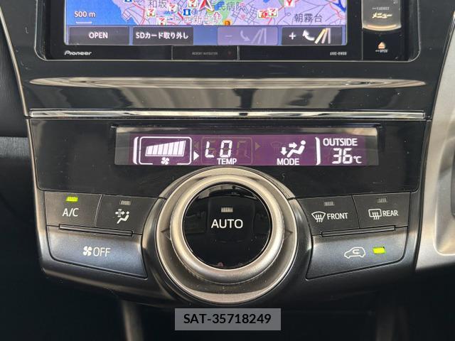 Toyota PRIUS ALPHA 2015-06 8373566-14