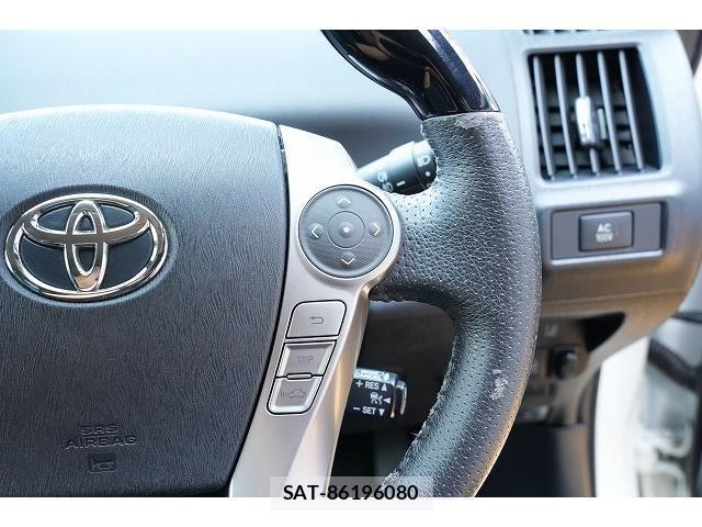 Toyota PRIUS ALPHA 2016-01 8373815-17