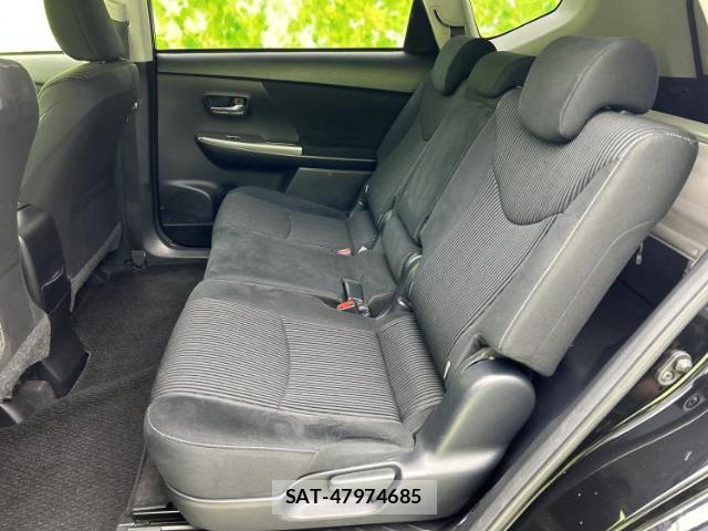 Toyota PRIUS ALPHA 2015-09 8374148-6