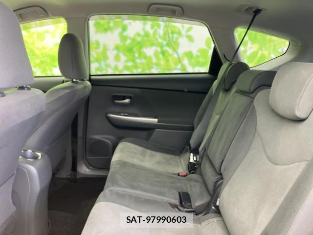 Toyota PRIUS ALPHA 2013-08 8374298-7