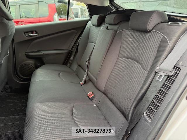 Toyota PRIUS PHV 2019-07 8373208-3