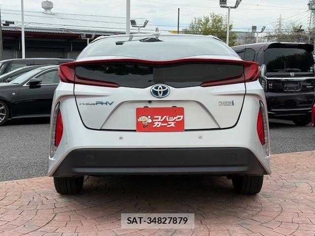 Toyota PRIUS PHV 2019-07 8373208-6