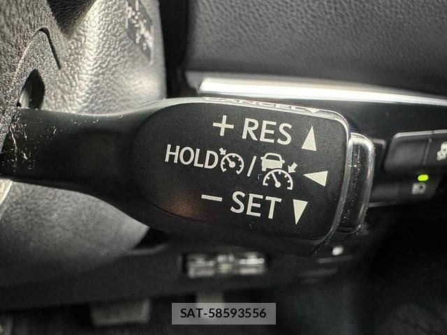 Toyota PRIUS PHV 2017-07 8373516-6