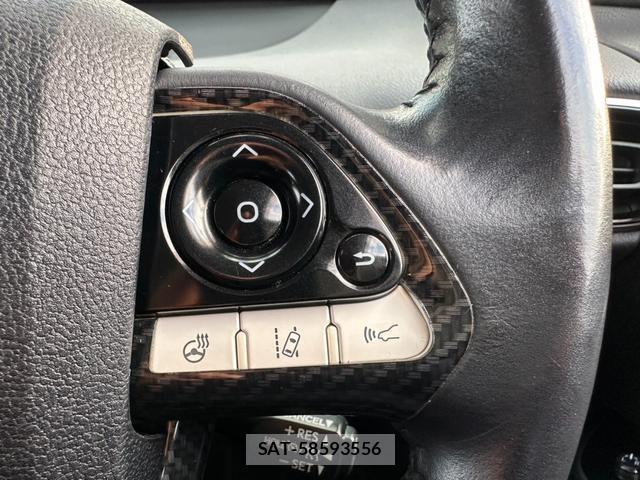 Toyota PRIUS PHV 2017-07 8373516-7