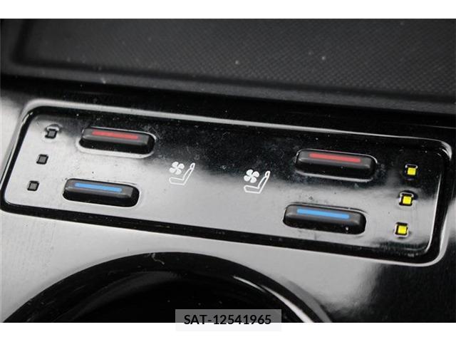 Toyota PRIUS PHV 2022-09 8373531-15