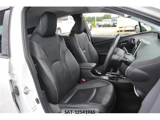 Toyota PRIUS PHV 2022-09 8373531-8