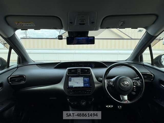 Toyota PRIUS PHV 2019-06 8373724-4
