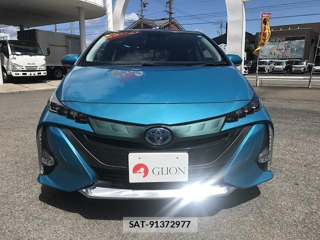 Toyota PRIUS PHV 2017-08 8373909-1