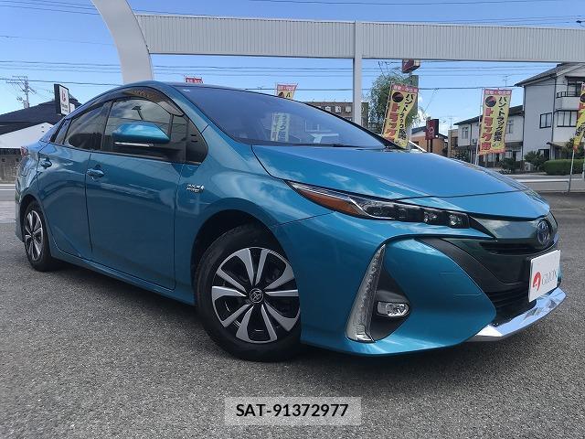 Toyota PRIUS PHV 2017-08 8373909-2