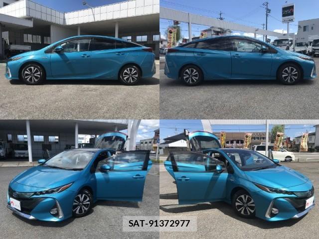 Toyota PRIUS PHV 2017-08 8373909-3
