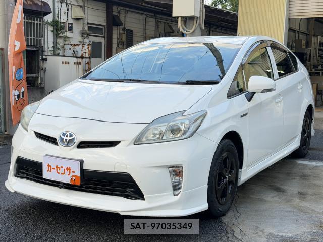 Toyota PRIUS 2013-02 8372478-0