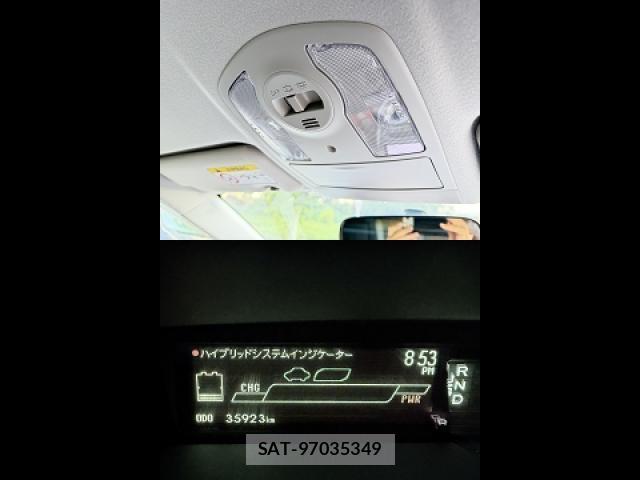 Toyota PRIUS 2013-02 8372478-17