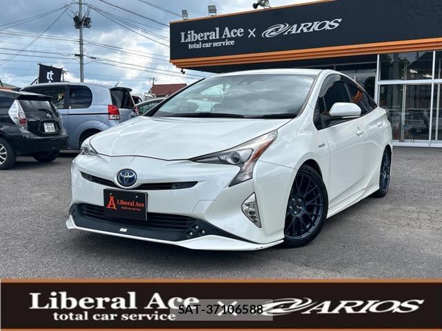 Toyota PRIUS 2016-05 8372588-0