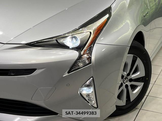 Toyota PRIUS 2016-09 8372671-11