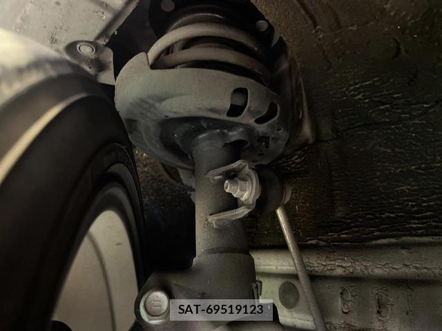 Toyota PRIUS 2024-09 8372683-19