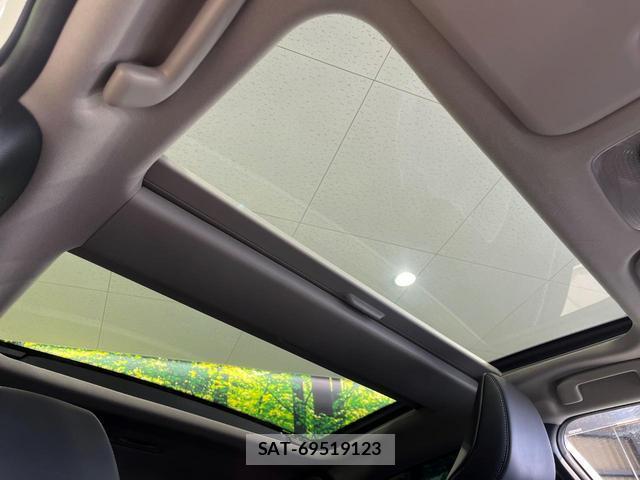 Toyota PRIUS 2024-09 8372683-2