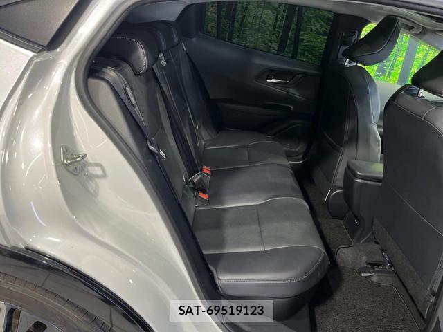 Toyota PRIUS 2024-09 8372683-8