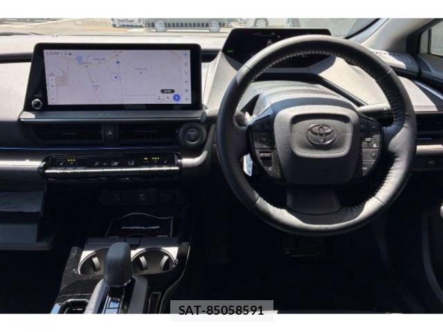 Toyota PRIUS 2023-07 8372839-2