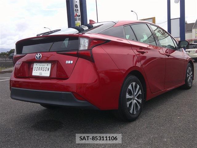 Toyota PRIUS 2019-01 8372936-5