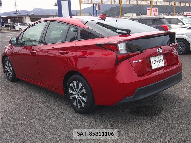 Toyota PRIUS 2019-01 8372936-7