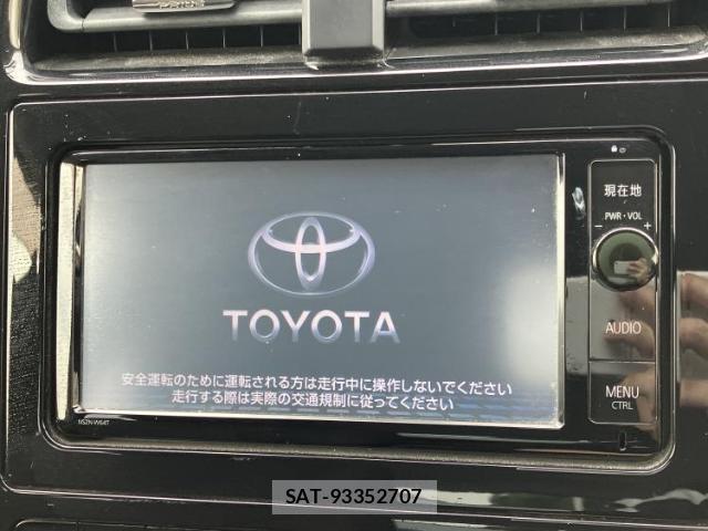 Toyota PRIUS 2015-12 8373042-8