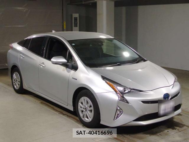 Toyota PRIUS 2017-01 8373100-6