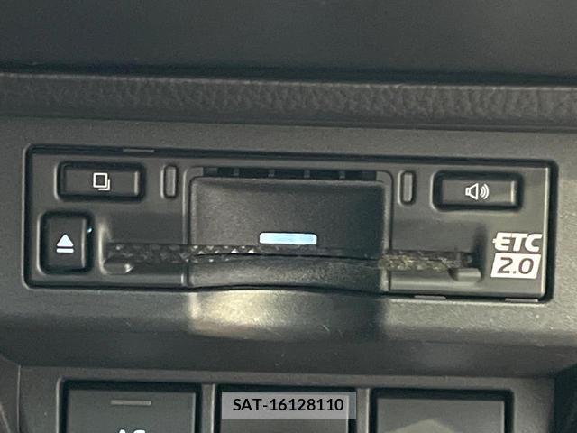 Toyota PRIUS 2025-05 8373127-6