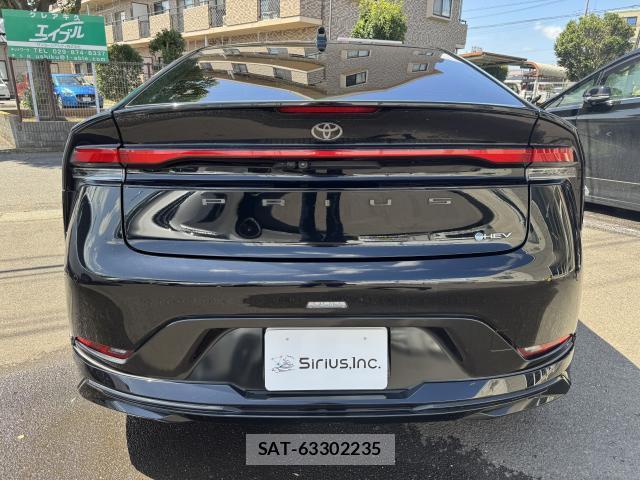 Toyota PRIUS 2023-05 8373167-1