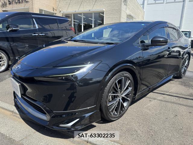 Toyota PRIUS 2023-05 8373167-12