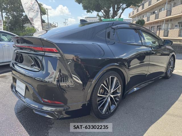 Toyota PRIUS 2023-05 8373167-13