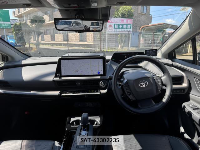 Toyota PRIUS 2023-05 8373167-2