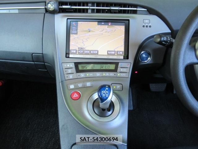 Toyota PRIUS 2015-06 8373184-5