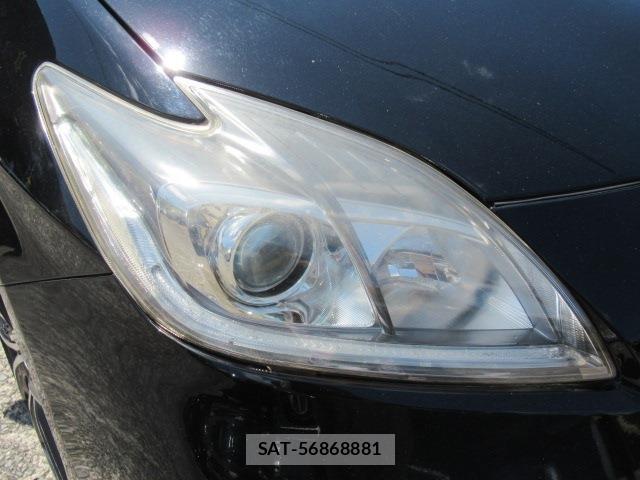 Toyota PRIUS 2013-11 8373186-10