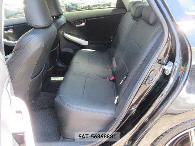 Toyota PRIUS 2013-11 8373186-15