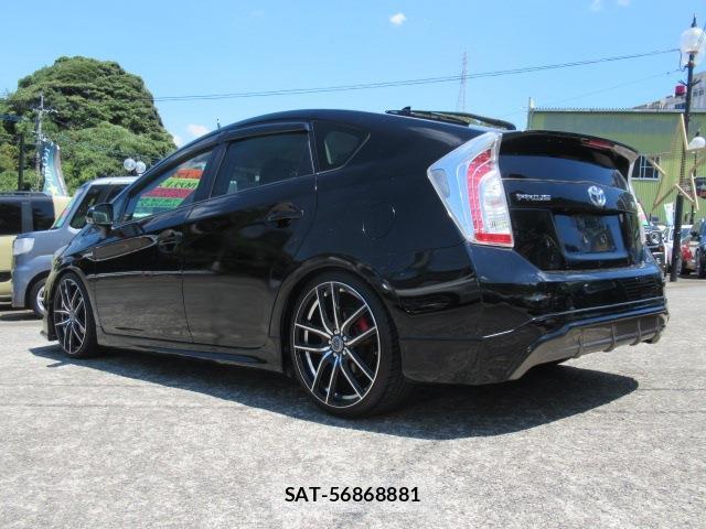 Toyota PRIUS 2013-11 8373186-17