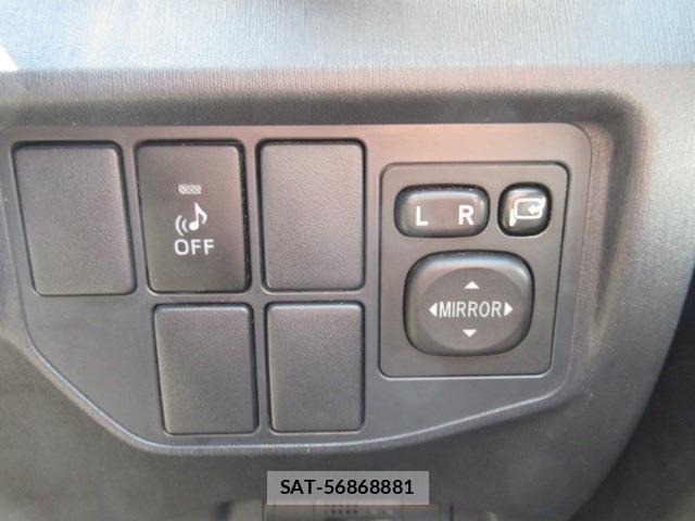 Toyota PRIUS 2013-11 8373186-6