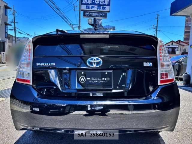 Toyota PRIUS 2010-10 8373230-15