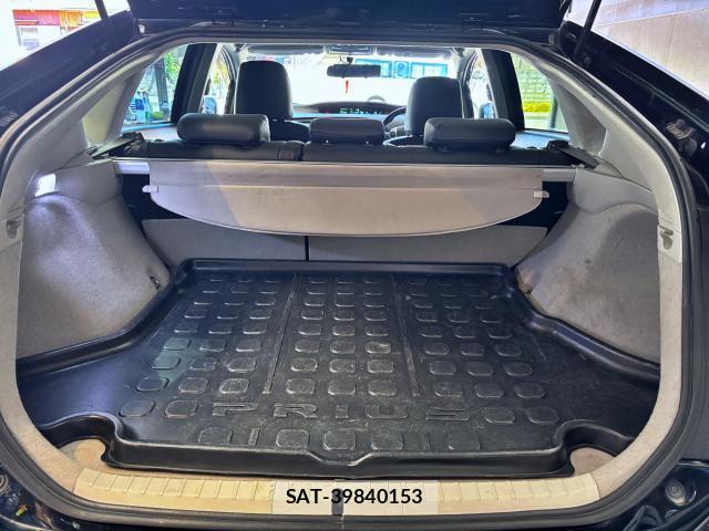 Toyota PRIUS 2010-10 8373230-4