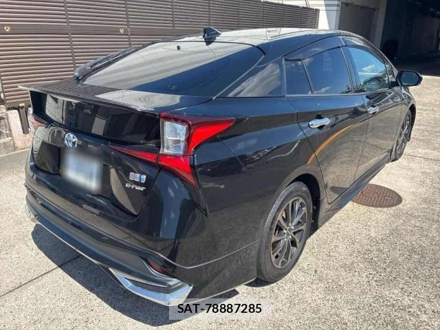 Toyota PRIUS 2021-03 8373311-1